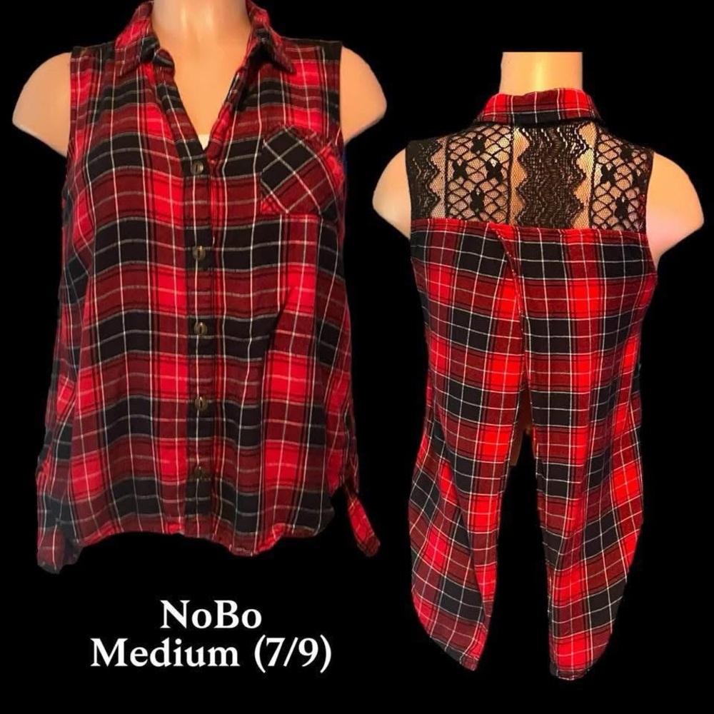 💙4/$28💙 NOBO Women's Red and Black Plaid Sleeveless Button down with lace detail